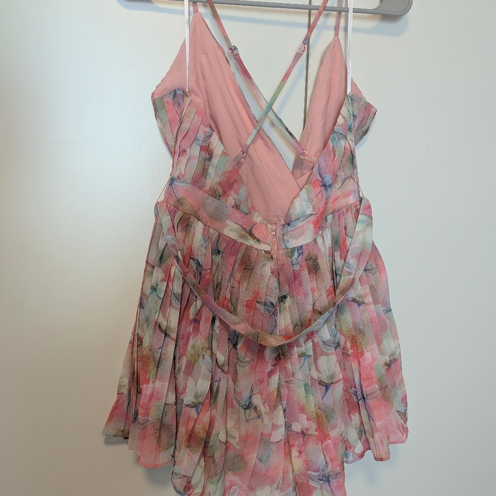 Lulu's Pink Multicolor Floral Pleated Backless Romper - Picture 5 of 7